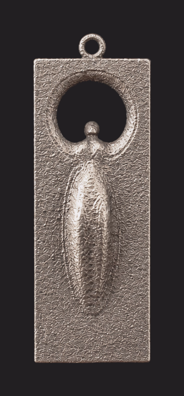 In, pendant